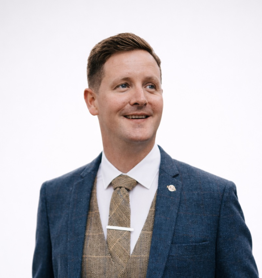 Darren McConnell, Sales Manager